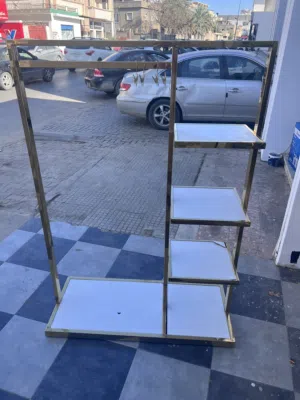 استاند عرض