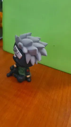مجسم لشخصيه كاكاشي من انمي ناروتو قابل