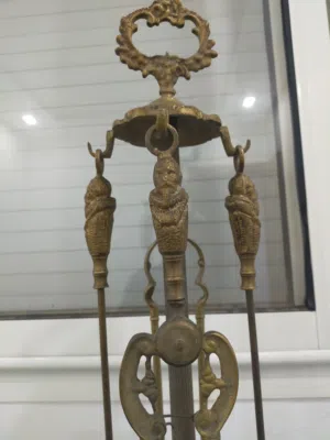 تحفة برونزية فاخرة