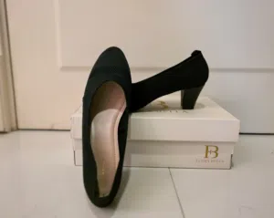 Flora Bella Black Block Heels Size 38 – Like New  Moving Sale