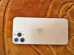 iphone 11pro 256 وارد شرق اوسط مغير شاشه وبطاريه نخب احسن اشي بالسوق