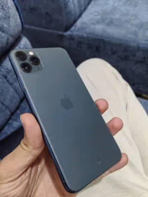 Apple iPhone 11 Pro Max 256 GB in Basra
