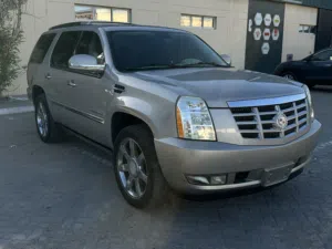 Cadillac Escalade 2008–GCC