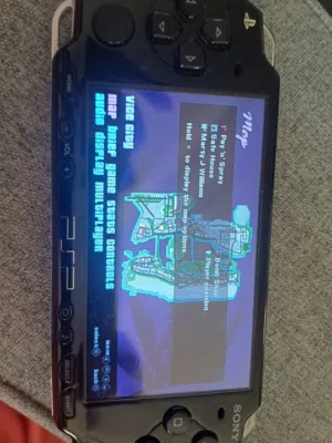 بلاي ستيشن  2 psp شغال على الشرط نظيف ما راضي والشاحن حقه جهاز كامل