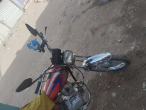 سلام عليكم دراجه ناما شلامجه مديل2023مطابق شاصي ومكينه دراجه نضيفه كلش مستعجل على بيعه لين عندي ضرف
