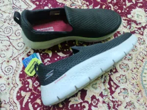 SKECHERS SHOES