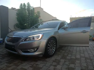 Used Kia Cadenza in Misrata