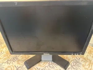 شاشه Dell مناسبه بأرخص سعر