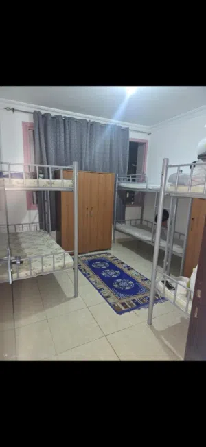 متاح سكن شباب عرب