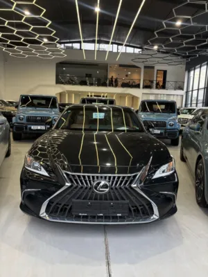 لكزس 2025 زيرو وكاله بلاتينيوم فول مواصفات