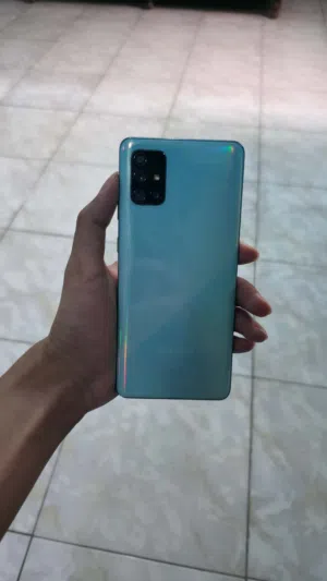 Samsung Galaxy A71