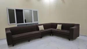 كنب و كراسي بحالة جيدة