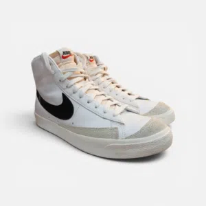 Mens NIKE Blazers US SIZE - 10.5