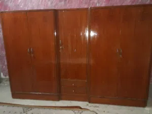 كنتور خشب صاج تفصال شغل عراقي نظيف 5 ابواب المكان بغداد