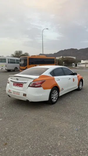تاكسي التيما