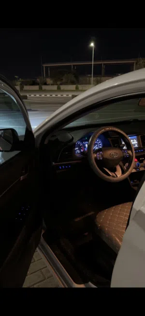 جاهزة إلنترا 2019 – اقتصادية ومريحة للاستخدام اليومي Hyundai Elantra 2019 for Daily Rent