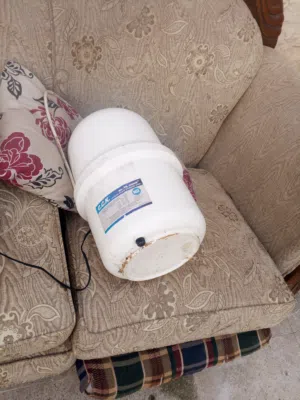 فلتر ماء للبيع مستعمل بحاله جيده
