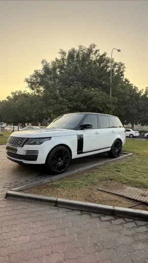 Used Land Rover HSE V8 in Muscat