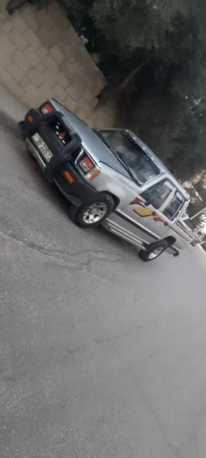 Used Mitsubishi L200 in Zarqa