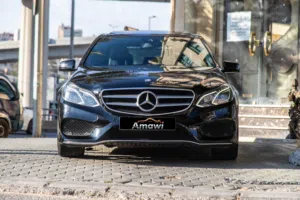 مرسيدس E200 AMG 2016 وارد وصيانة الشركة بحالة الشركة جميع الإضافات