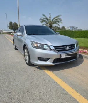 Clean Honda Accord 2015