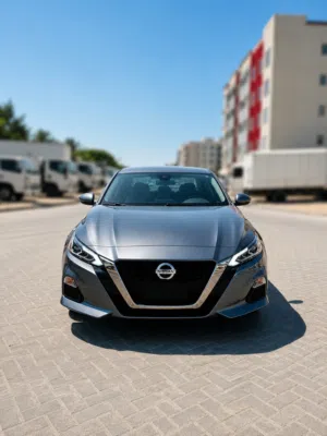 Altima SR 2021