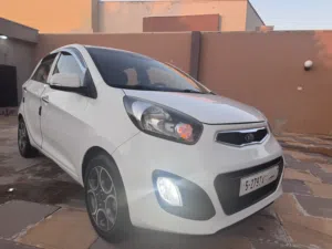 كيا بيكانتو 2012