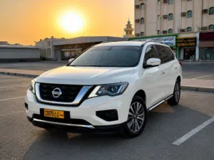 Used Nissan Pathfinder in Muscat