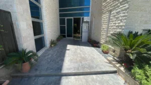 191 m2 3 Bedrooms Apartments for Sale in Amman Al-Shabah