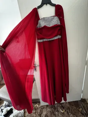 فستان سهرة