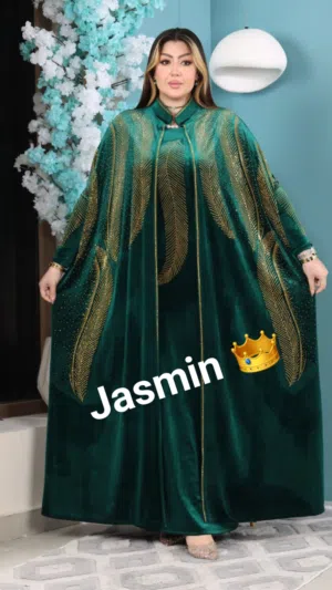 يوجد عدة الوان وعدة مقاسات