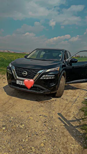 Nissan . Rogue . 2023 . Used0