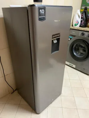 Hisense small fridge with water dispenser