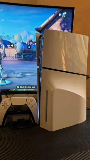 Ps5 slim cd مع القير 170 دينار غير قابل