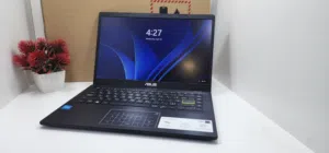 لاب توب asus مستعمل بحاله الوكاله نظيف جداا