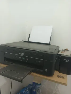 للبيع: طابعة Epson L382 بحالة ممتازة
