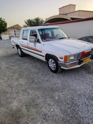 Used Toyota 4 Runner in Al Dakhiliya