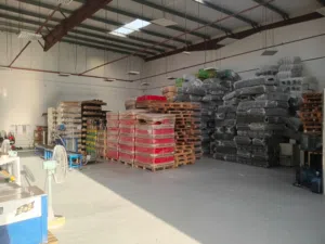 مصنع زيوت محركات سيارات للبيع