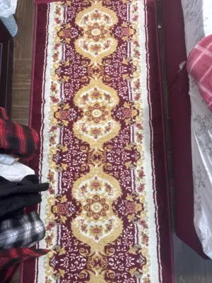 اثاث متنوع سجاد وارفف