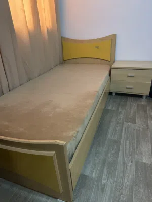 أسرة وفراشات أسرة للبيع