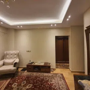 للبيع في كمبوند الكناريا  اول صف علي المحور لوكيشن مميز جدا كمبوند متكامل الخدمات
