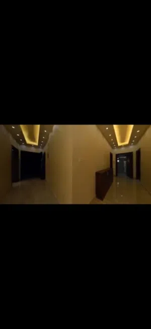 شقه للبيع شبه ارضي مهويه من جميع الجهات  ومرتفعه