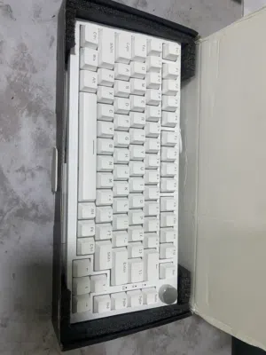لوحه مفاتيح للبيت الوصف مهم جدا