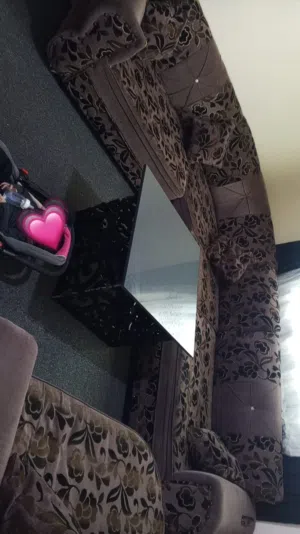 طقم كنب كورنر 9 مقاعد للبيع مستعمل 40 دينار