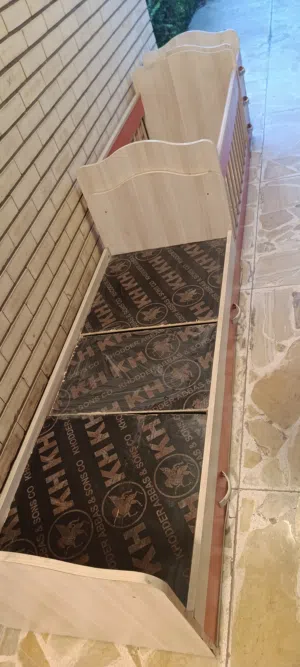 سرير اطفال