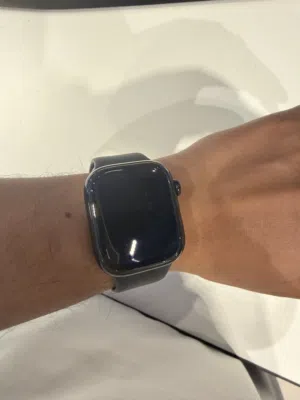 ساعة ابل اصدار 11
