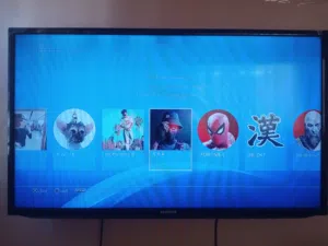 8حسابات بليستيشن حسابات عباره عن فورت نايت و العاب جميلة