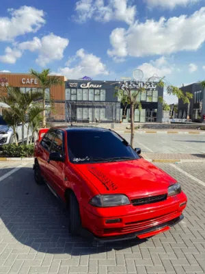 **Suzuki Swift 1995**
