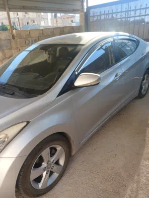 Used Hyundai Avante in Mafraq
