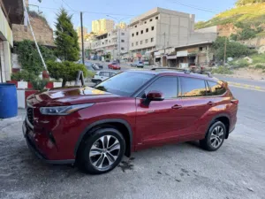 Toyota highlander 2021 XLEفحص كامل 7 جيد ممشى قليل 30الف مايل في حالة الوكالة بسعر مغري